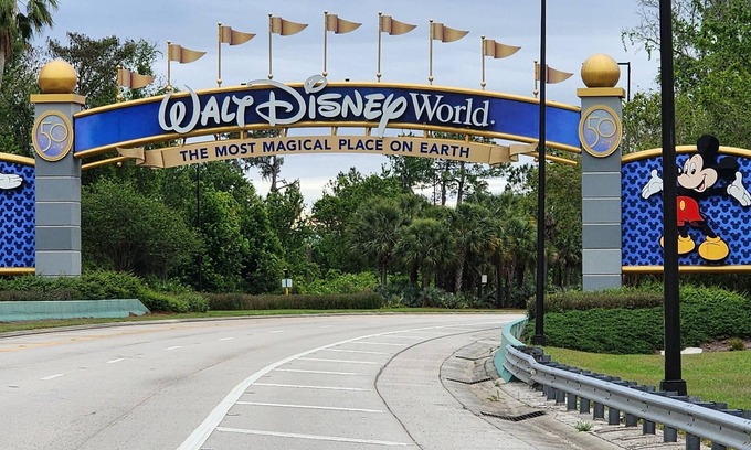 Highlands Reserve House | $35 .OFF TOP RATED SUMMER SALE.15 MIN TO DISNEY. CLEAN HOME IN PREMIUM LOCATION.