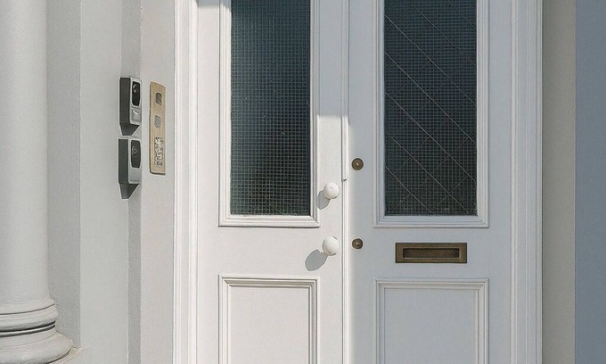 Harringay House | 356 Manor House Central London Room 3