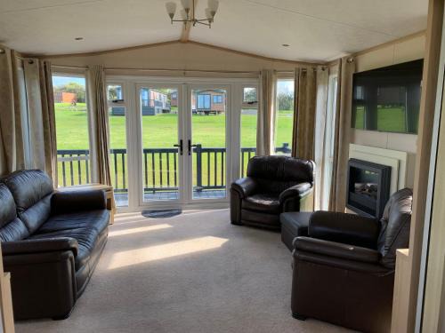 Mullacott Resort | 37 Atlantic Way