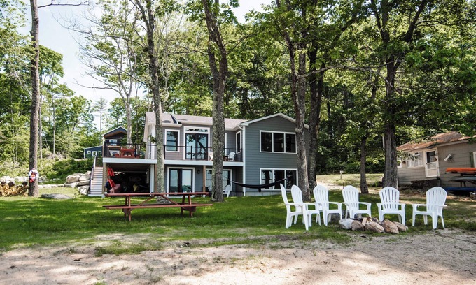 South Casco House | 37(B)Shore Road Raymond Maine - Dragonfly Landing