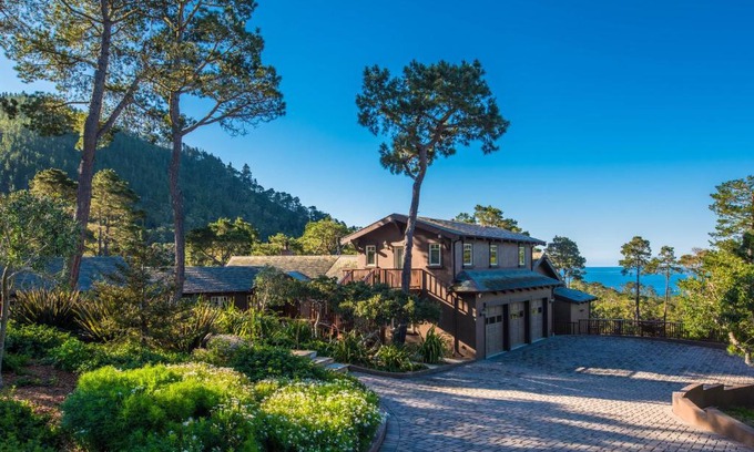 Carmel Highlands House | 3707 Pacific's Edge Sanctuary home