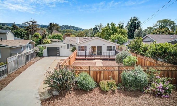 Mission Fields House | 3892 Carmel Pearl - Remodeled, A Perfect Getaway