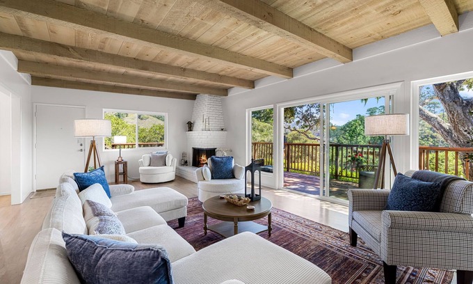 Carmel House | 3981 The Aerie - Private Carmel Retreat Near Town