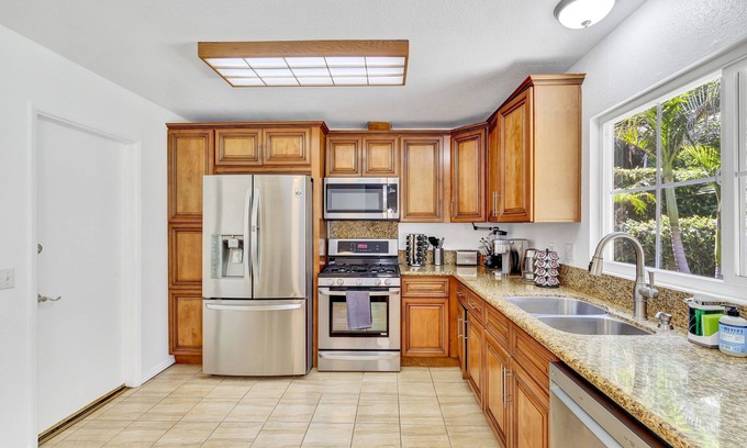 Rowland Heights House | 3B2B-Cozy House-Mountain View -Private Garden