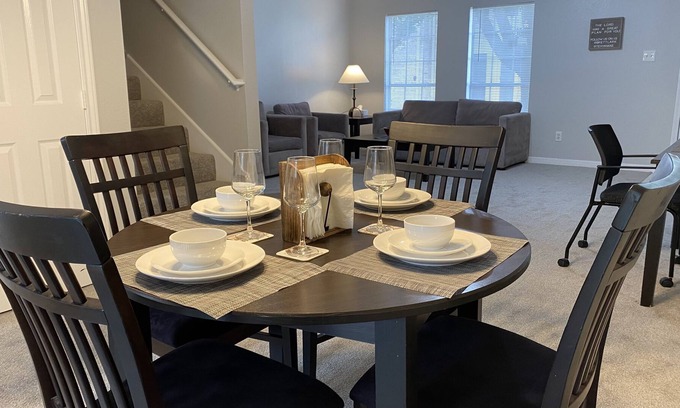 Pasadena Condo | 3BD/2.5 Bath Condo Houston Area