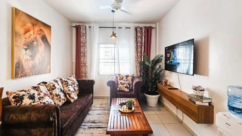 Manyimbo Apartment | 3bdrm mombasa CBD pool, gym, washer