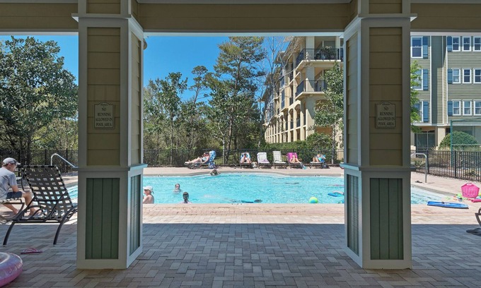 Santa Rosa Beach House | 3br/2.5ba, Sleeps 8, Private Beach Access!