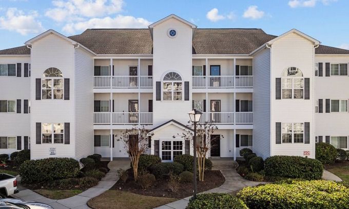 Socastee Condo | 3BR/2BA Intracoastal Condo, Water Views , SMART TVs , Self Check-in