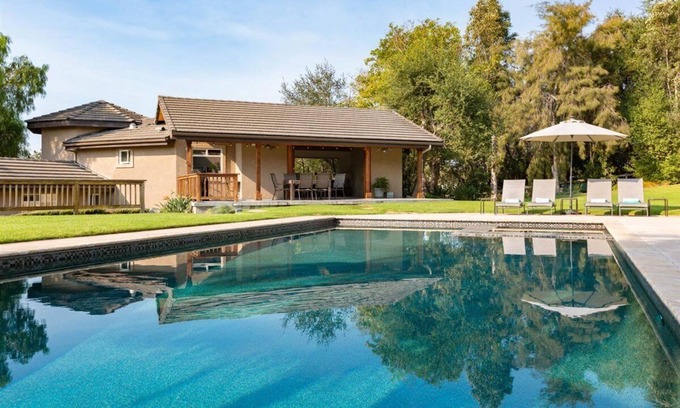 Arroyo Grande House | 3BR/4 Beds Resort Feel w/Pool, Spa, & Backyard. 5 Mins to Beach. Pet-Friendly!