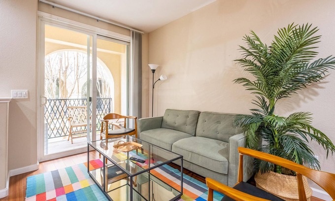 Milpitas Apartment | 3BR Condominium in Milpitas