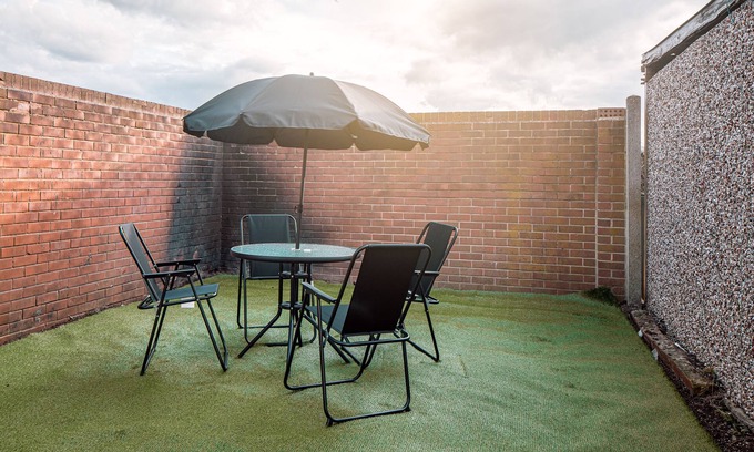 Doncaster House | 3BR*Doncaster*CONTRACTOR*Family*PARKING*Long stays