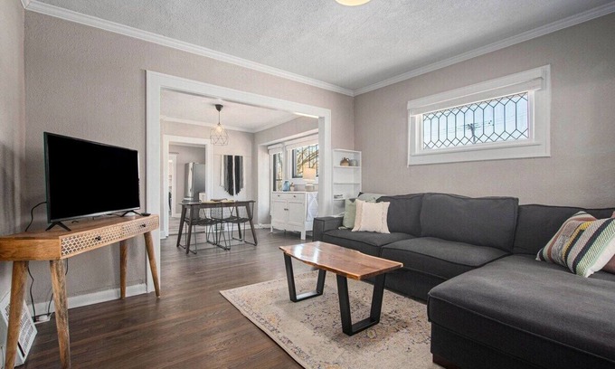 Tower Homes House | 3BR Home in the Heart of Waldo|TrolleyTrail