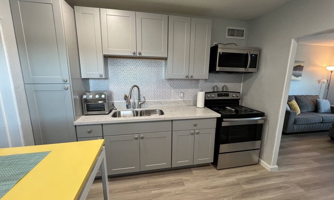 Townsite House | 3BR house with yard near Water St