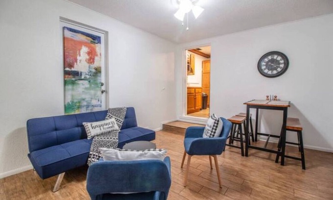 Conway House | 3BR Orlando Getaway Family & Pet-Friendly