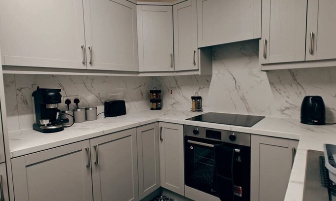 Belfast City Centre House | 3br Ormeau Chic House