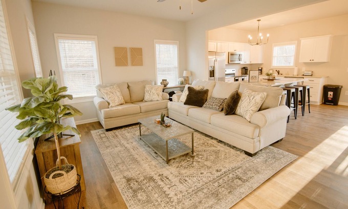 Dahlonega House | 3BR Roper Ln Retreat- close to everything!