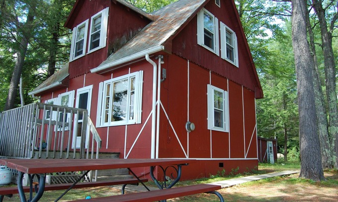 Oxford Cabin | 3br Waterfront Cottage on Thompson Lake, Pine Point Road, Oxford, ME