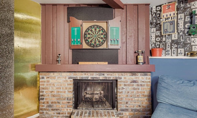 Lake Zurich House | 3BR with Gameroom, Nintendo, Wi-Fi, Kids Fun Room