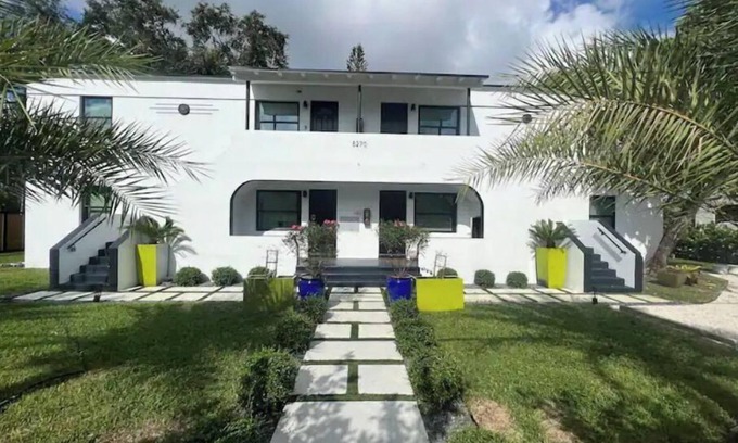 Little Haiti Apartment | 3Seasons-6Bedroom3 Baths-40-50% off Monthly Stays!