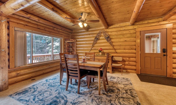 Darby Cabin | 4+Acre Cabin-Ski-Fish-Hike