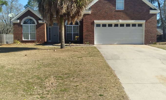 North Augusta House | 4 bed 2 bath, 15 minutes to augusta national.