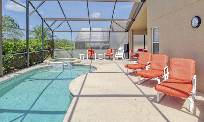 Highgate Park Villa | 4 Bed Executive Villa south facing pool/spa near Disney