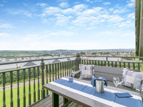 Barnstaple House | 4 Bed in Barnstaple ELLER