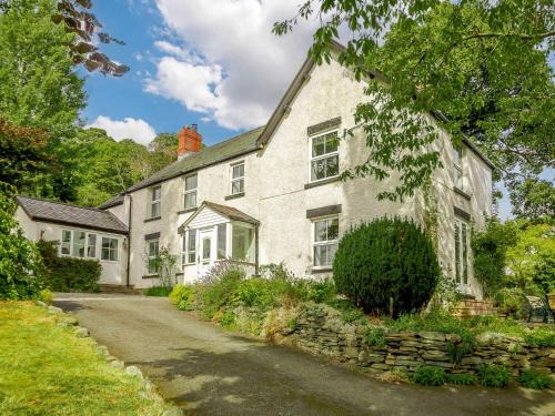 Corwen House | 4 Bed in Corwen 88868