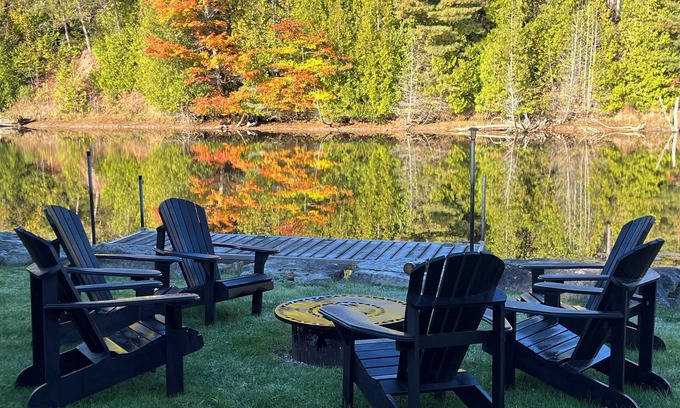 South Bruce Peninsula House | 4 bedroom, 2.5 bath! River front luxury on The Sauble River close to The Beach!