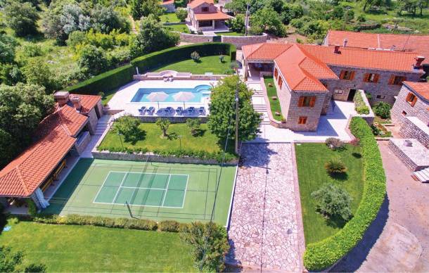 Konavle House | 4 bedroom accommodation in Vitaljina
