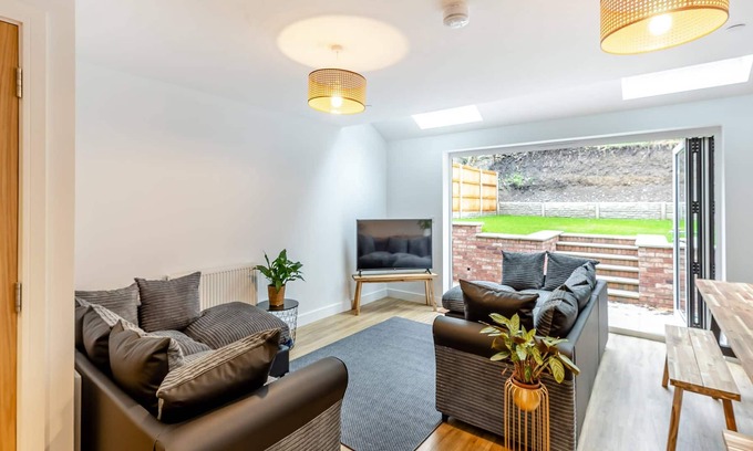 Llanidloes Cottage | 4 bedroom accommodation in Llanidloes