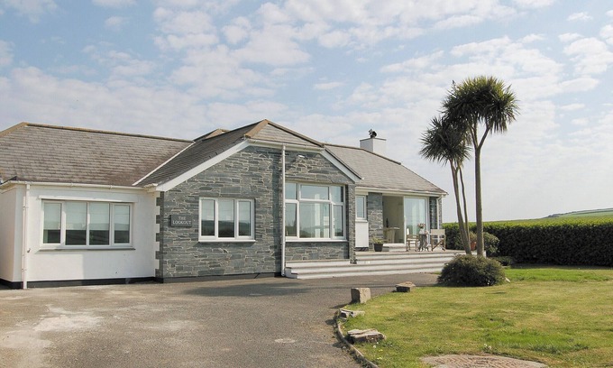 Port Isaac Cottage | 4 bedroom accommodation in Port Gaverne, near Port Isaac