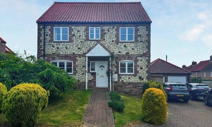Sedgeford Cottage | 4 bedroom accommodation in Sedgeford