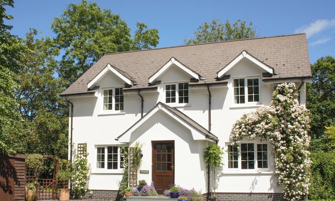Cardigan Cottage | 4 bedroom accommodation in Llechryd, near Cardigan