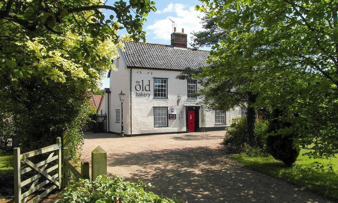 Pulham Market Cottage | 4 bedroom accommodation in Pulham Market, near Diss