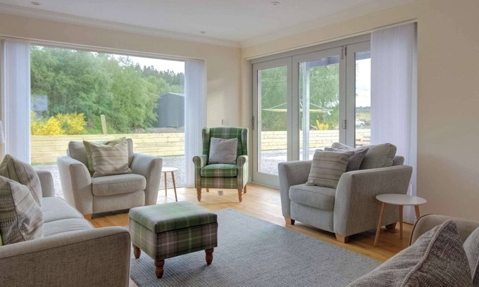 Tain Cottage | 4 bedroom accommodation in Tain