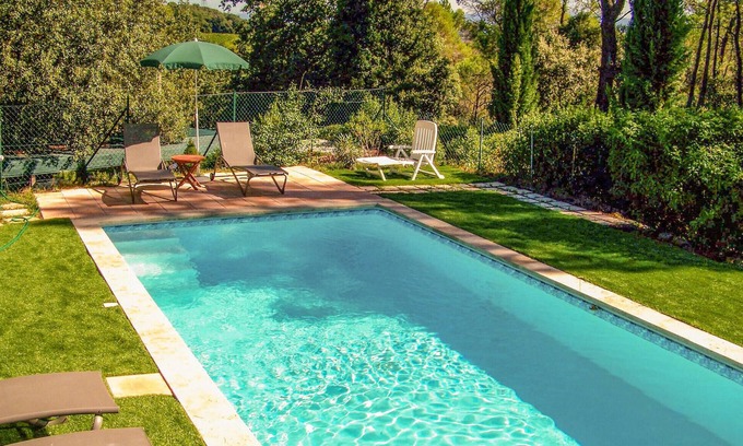 Mondragon House | 4 bedroom amazing home in Mondragon