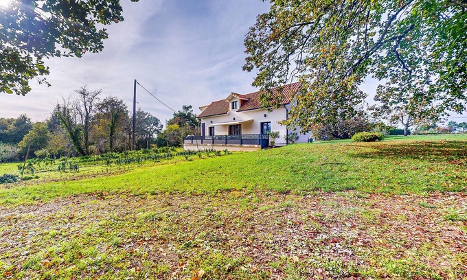 Marsaneix House | 4 bedroom amazing home in Sanilhac