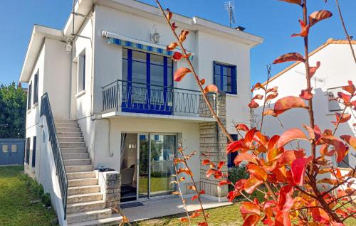 Pontaillac House | 4 Bedroom Awesome Home In Royan