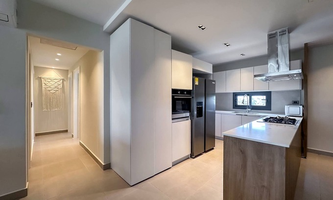 El Cortecito Apartment | 4 Bedroom Beach Penthouse w Private Rooftop