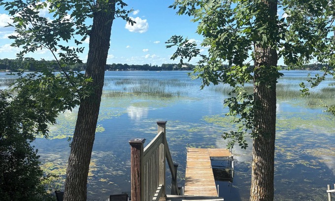 Alexandria Cabin | 4-bedroom cabin in enchanting Alexandria with WiFi, AC