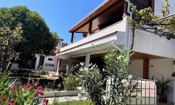 Penela House | 4-bedroom country house in charming Penela with AC