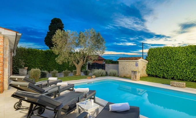 Butkovici House | 4 bedroom cozy home in Svetvincenat