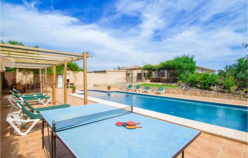 Marratxi House | 4 Bedroom Cozy Home In Marratxí