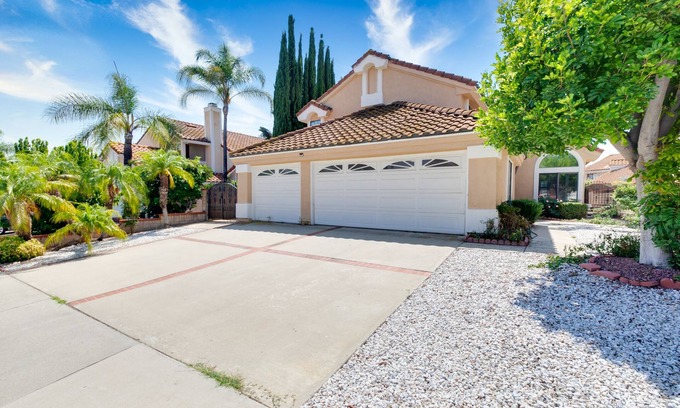 Chino Hills House | 4 Bedroom Cozy home