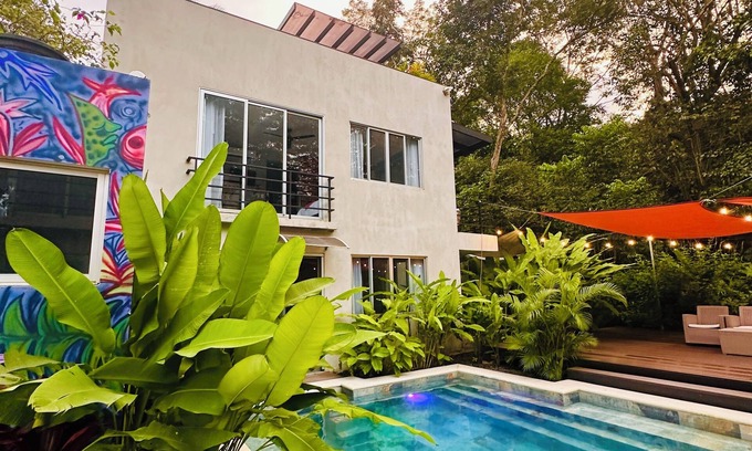 Jaco Villa | 4-bedroom villa in gorgeous Punta Leona near Playa Blanca & Jaco. Private pool