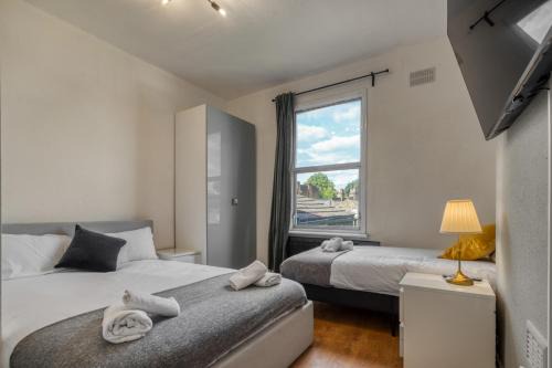 Hackney Apartment | 4 Bedroom Dalston Apartment