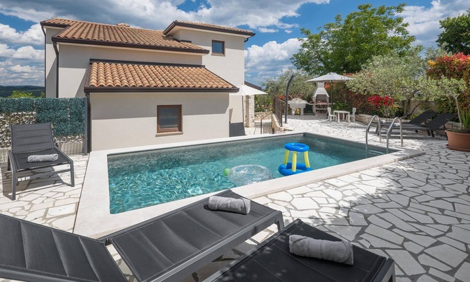 Nova Vas House | 4 bedroom gorgeous home in Nova Vas