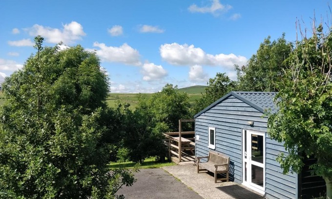 Tirabad House | 4 Bedroom Holiday Lodge in Welsh Hillside Woodland