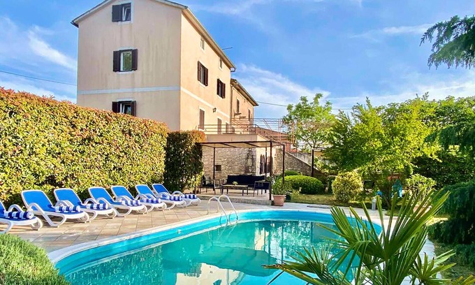 Sveti Anton House | 4 bedroom lovely home in Sveti Anton